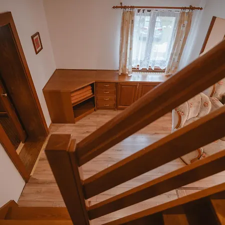 Lesana Horská chata *